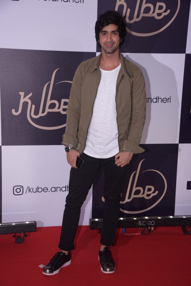 Eshan Shanker (1).jpg