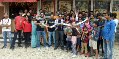 Salman Khan fans celebrate the release of Tiger Zinda Hai