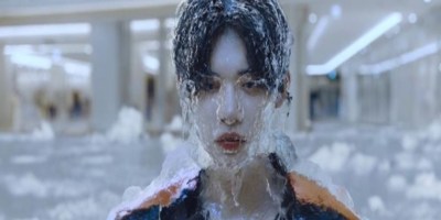 TOMORROW X TOGETHER's The Chaos Chapter-Freeze