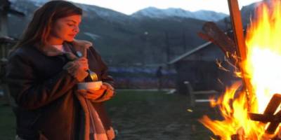 Jacqueline Fernandez post pack up stories from Race 3