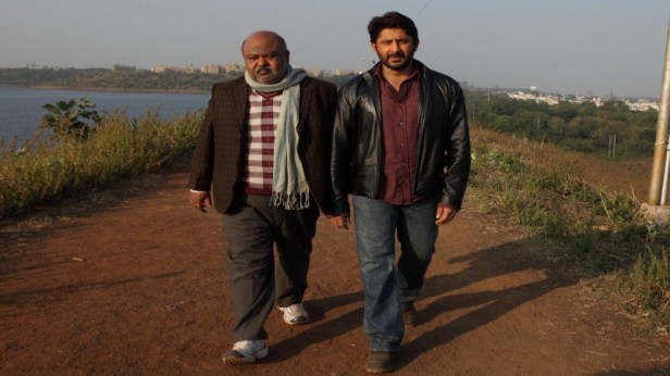 Arshad Warsi and Saurabh Shukla in Fraud Saiyaan