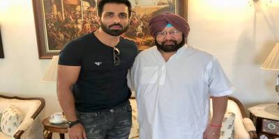 Sonu Sood with Punjab Chief Minister Captain Amarinder Singh