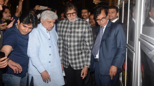 Javed Akhtar and Mr Amitabh Bachchan at inauguration of Frames 75