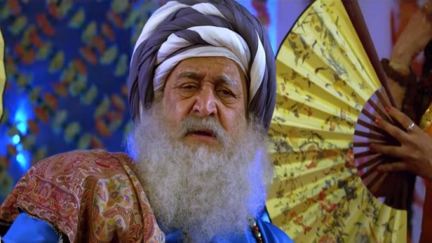Mahesh Manjarekar as Gadbade Baba in Sarva Line Vyasta Aahet
