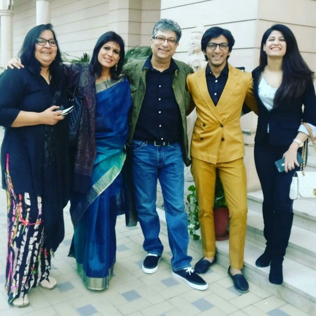 Team Angrezi Mein Kehte Hai