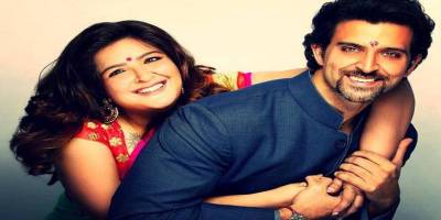 Sunaina Roshan with Brother Hrithik Roshan