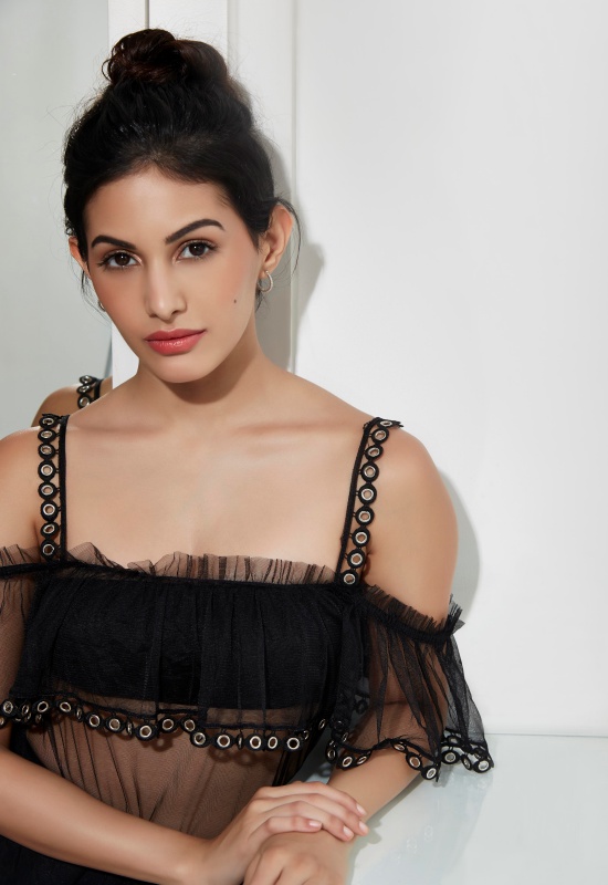 Amyra Dastur 