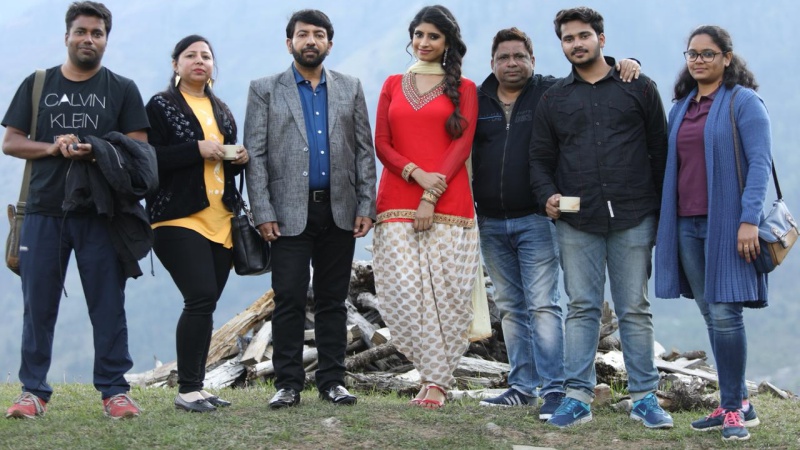 Mai Iss Chhor Hun Complete Team