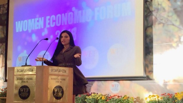 Actress Rekha Rana felicitated by ‘Women Economic Forum 2018’ 