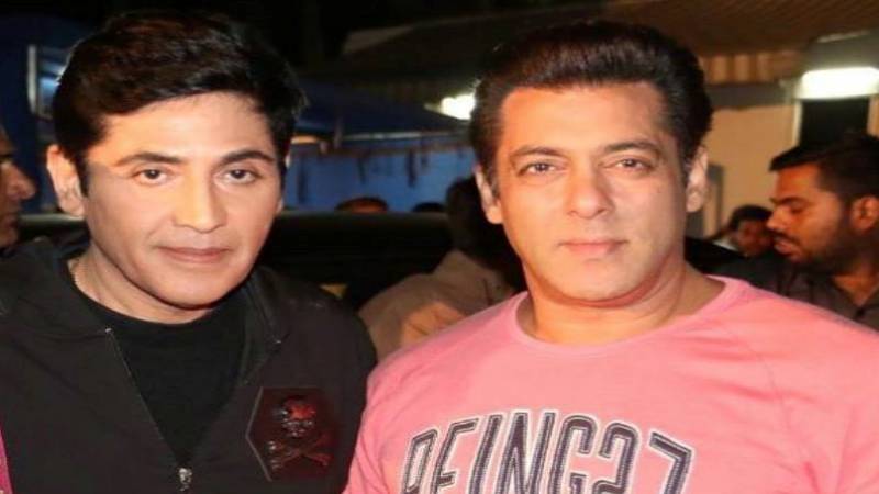 Aasif Sheikh with Salman Khan