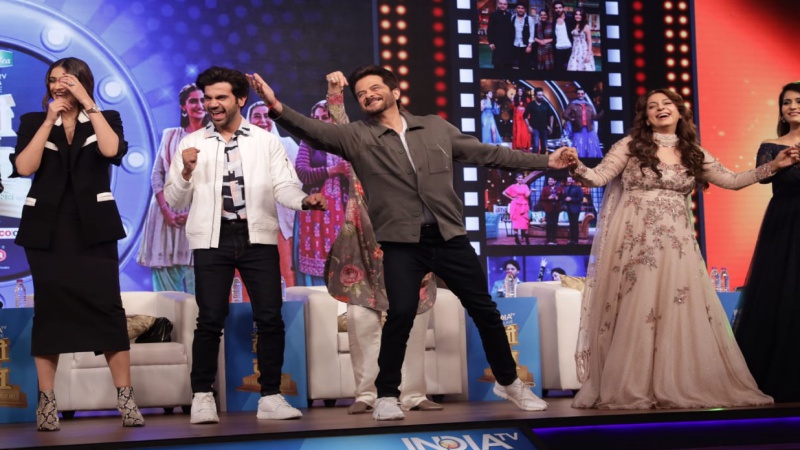 Sonam Kapoor, Rajkummar Rao, Anil Kapoor and Juhi Chawla at TV ka Dum