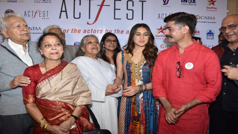 Ramesh Deo with wife Seema Deo, Viju Khote, Shubha Khote, Bhavna Balsavar, Sara Ali Khan, Sushant Singh and Amit Behl at ActFest, CINTAA