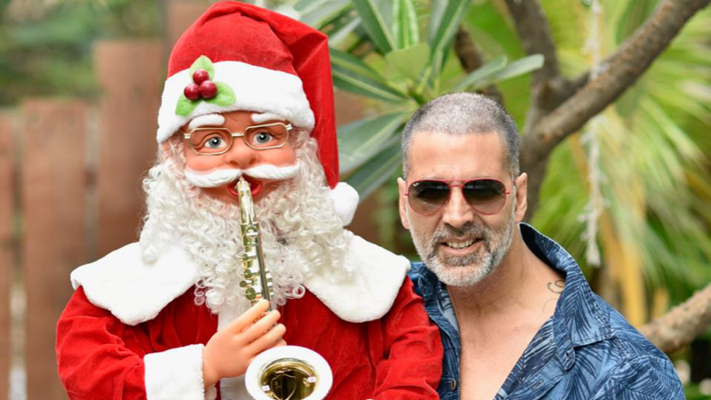 Akshay Kumar's Christmas look