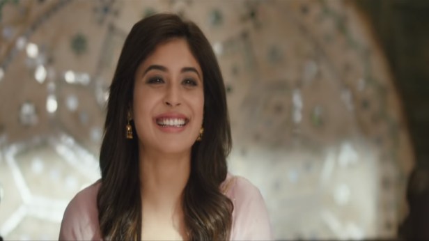 Kritika Kamra in Mitron