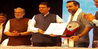 Pankaj Tripathi with Shri Devendra Fadnavis and Shri Susheel Modi