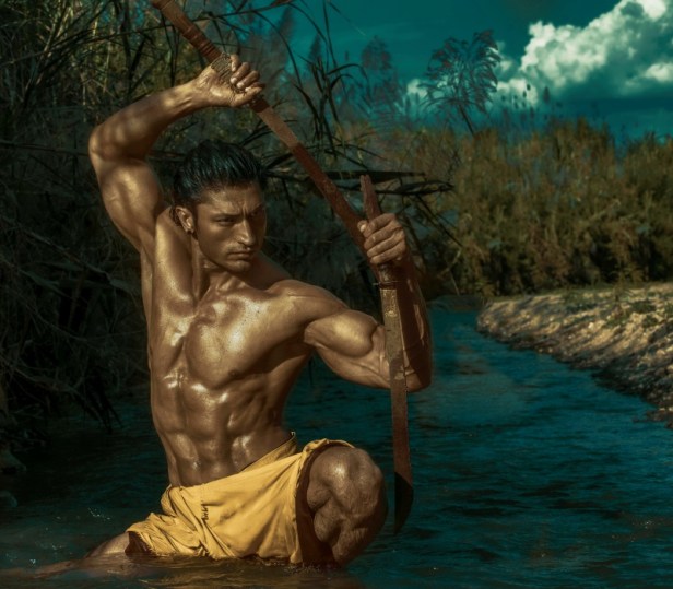 Vidyut Jammwal doing Animal Flow Workout Vidyut Jammwal doing Animal Flow Workout