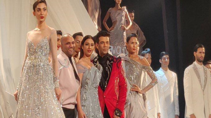 Tabu and Karan Johar at Lakmé Fashion Week as showstopper