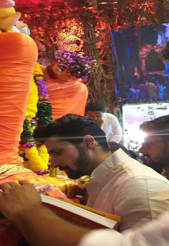 Ravi Dubey at Lalbaugh