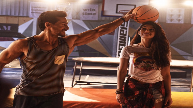 Baaghi 2, Tiger Shroff, Disha Patani, O Saathi song still