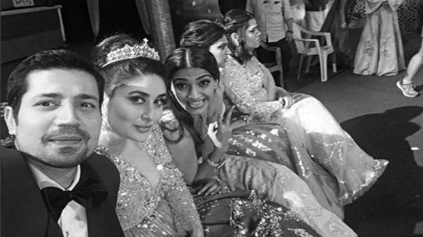 Sumeet Vyas, Kareena Kapoor Khan, Sonam Kapoor, Swara Bhaskar and Shikha Talsania on sets of Veere Di Wedding