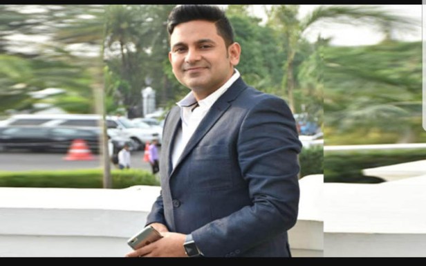 Manoj Muntashir writer Baahubali