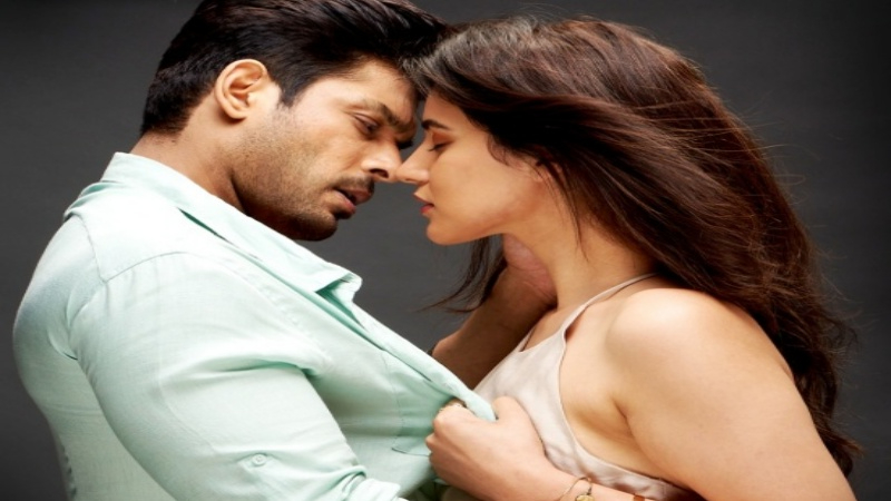 Sidharth Shukla and Sonia Rathee in Broken But Beautiful 3
