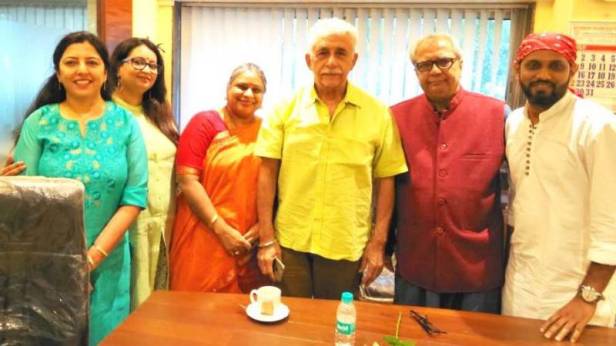 Jashn-e-Premchand Finale - team Hindustani Prachar Sabha with Naseeruddin Shah