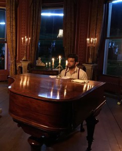 Karan Kundrra playing Piano
