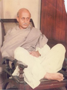 Anupam Kher in Sansar
