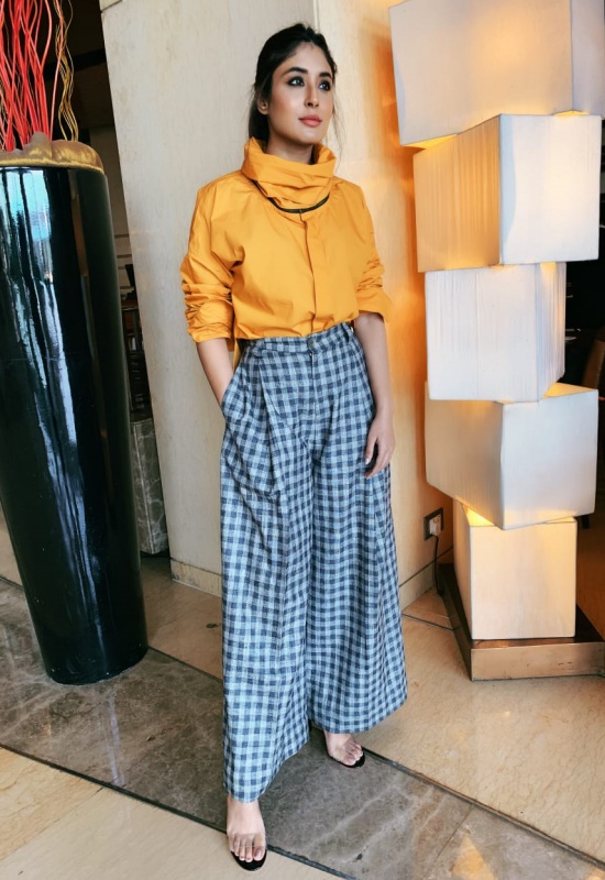 Kritika Kamra gets ‘Excellence in Film and TV industry’ award