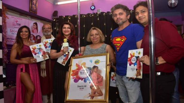 Smilly Suri Birthday-Milla Tenorio, Uday Deshpande, Smilly Suri, Shobha Arya, Mohit Suri & Bharat Vardan unveiling magazine BE