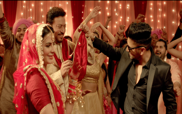 Irrfan Khan, Kriti Kulhari and Guru Randhawan featured in Patola Song of Blackmail 3 Irrfan Khan, Kriti Kulhari and Guru Randhawan featured in Patola Song of Blackmail 3