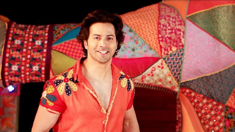 Varun Dhawan's Sab Badhiya Hai song image from Sui Dhaaga