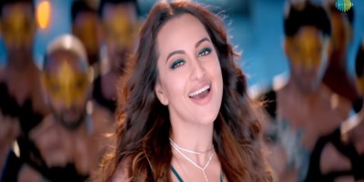 Mungda song from Total Dhamaal starring Sonakshi Sinha and Ajay Devgn
