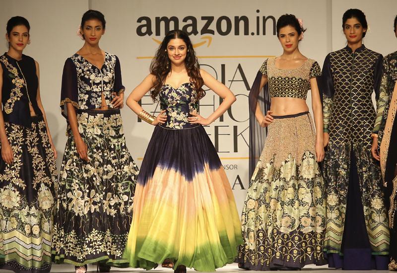 Divya Khosla Kumar walks for Charu Parashar at AIFWSS18