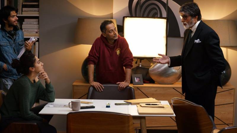 Taapsee Pannu, director Sujoy Ghosh and Amitabh Bachchan on sets of Badla