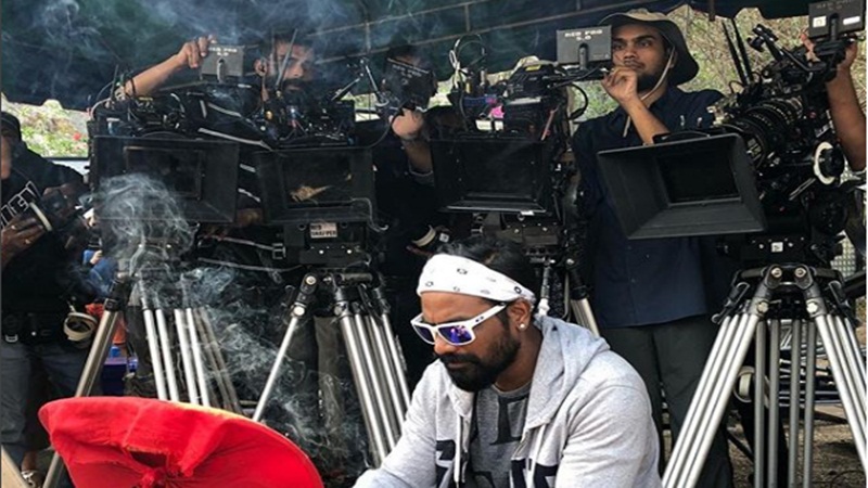 Remo D'souza with 5 set up camera for Race 3