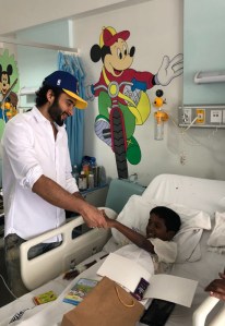 Actor Jackky Bhagnani with kids at The Tata Memorial Hospital