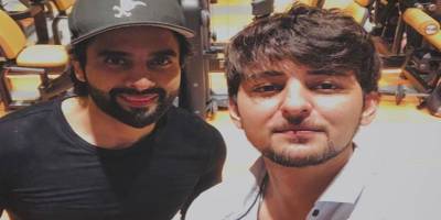 Jackky Bhagnani with Darshan Raval