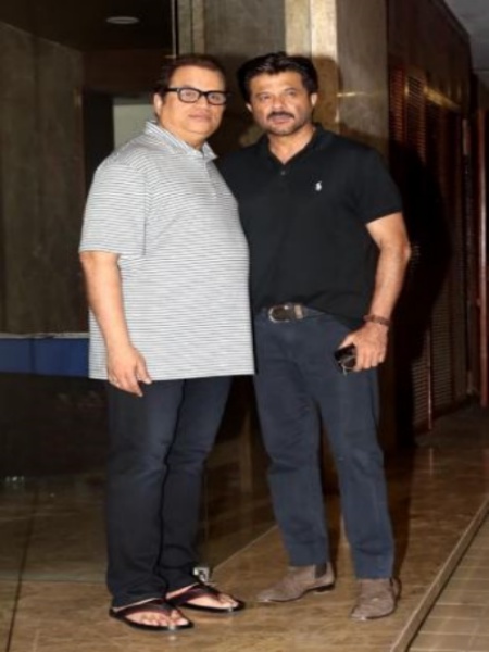 Anil Kapoor with Ramesh Taurani at Ramesh Taurani residence for Race 3 trailer launch success Party