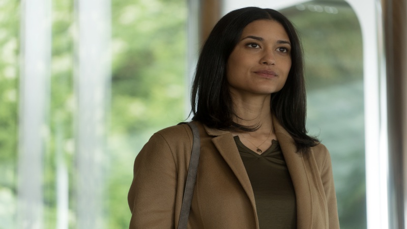 Julia Jones in Cold Pursuit