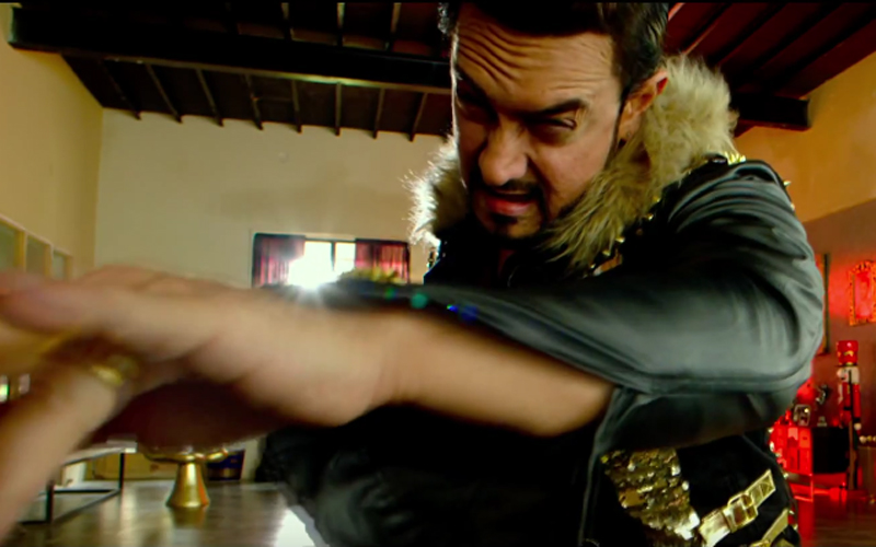 Aamir Khan in Sexy Baliye