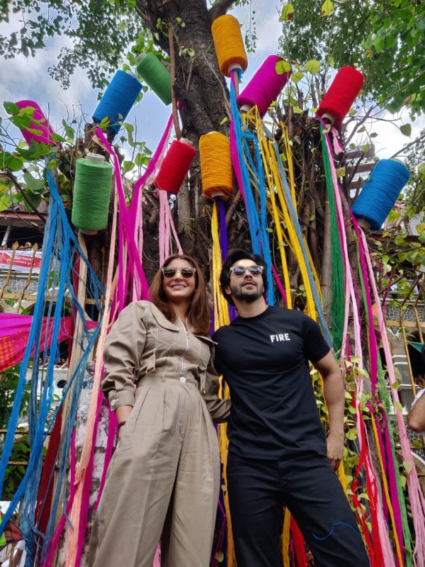 Anushka Sharma and Varun Dhawan Iconic Mumbai Spots