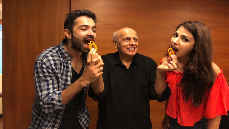 Varun Mitra and Rhea Chakraborty - Celebrates Mahesh Bhatt's birthday