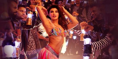 Jacqueline Fernandez - Ek Do Teen Baaghi 2