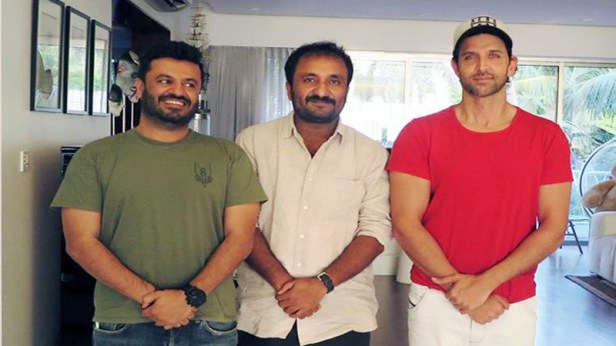 Super 30 team- Hrithik Roshan, Vikas Bahl, Anand Kumar