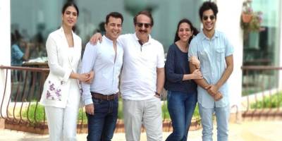 Ishaan Khatter, Malavika Mohanank, Majid Majidi, Shareen Mantri Kedia and Kishor Arora- Beyond The Clouds team