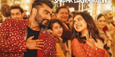 Arjun Kapoor and Rakul Preet Singh in Jee Ni Karda song from Sardar Ka Grandson