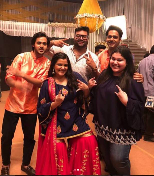 Sanah Kapur, Randeep Rai, director Abhishek Saxena, Gaurav Panday team Saroj Ka Rishta