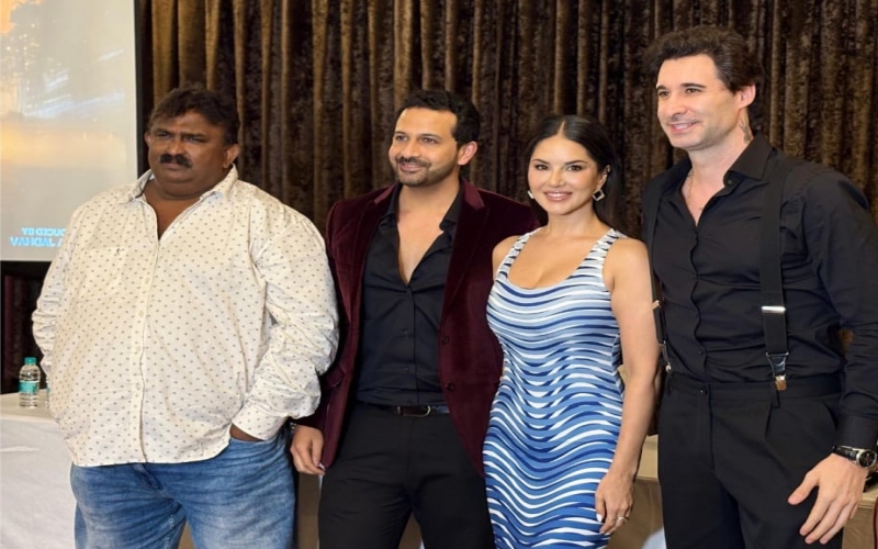 Daniel Weber, Sunny Leone, Producer Ajinkya Jadhav and Kaur vs Kore team